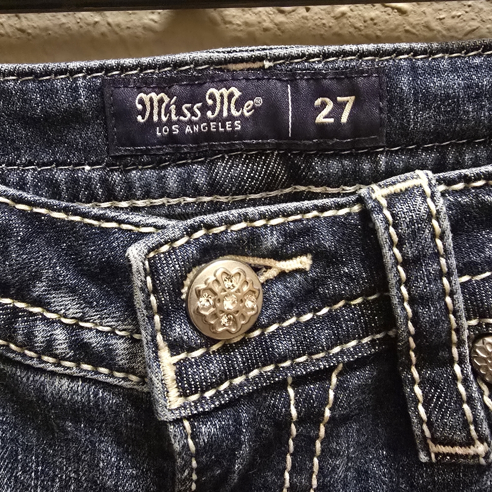 Miss Me Women's Blue Embroidered Jeans 27 X32 - Picture 9 of 9
